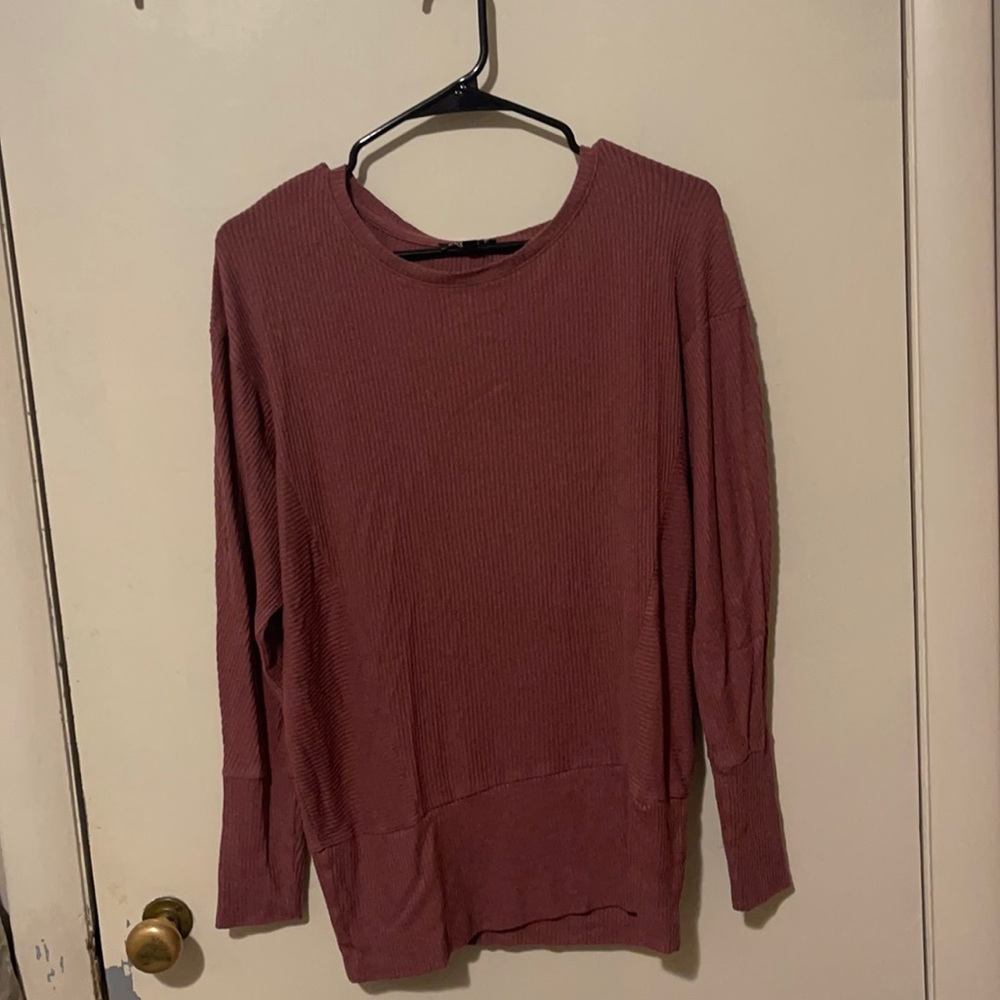 Express mauve casual sweater. Great condition. Size Medium
